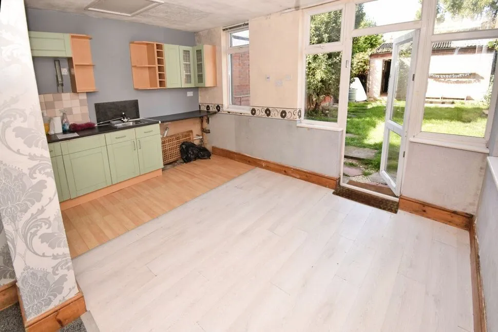 Cheveral Avenue, Radford, CV6, photo 12