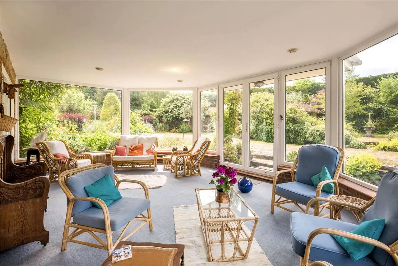 Court-at-Street, Hythe, Kent, CT21 4PE, photo 6