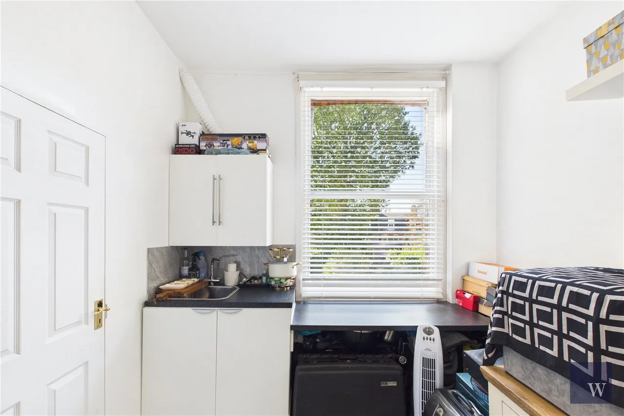 Tierney Road, London, SW2, photo 8