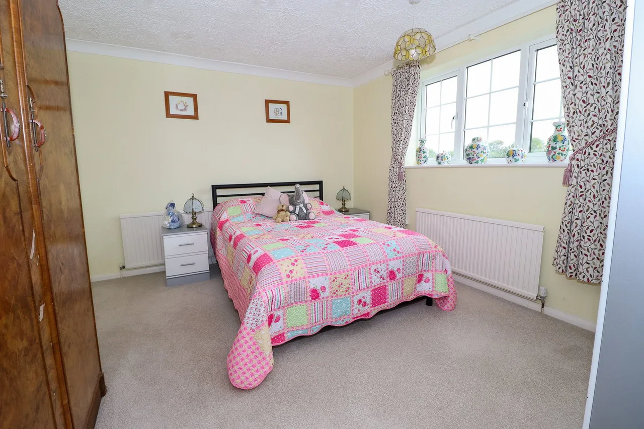 High Street, Graveley, PE19, photo 14