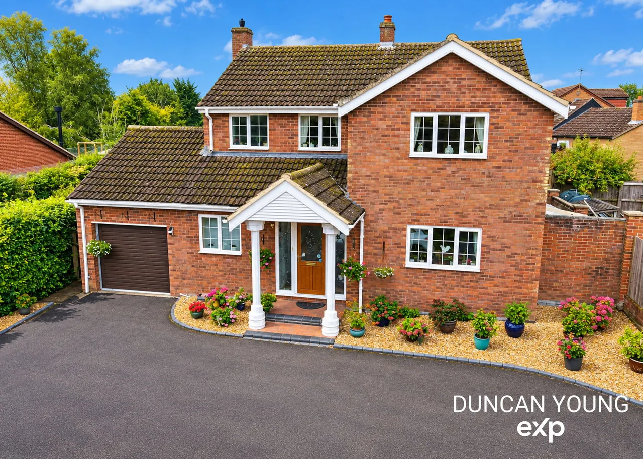 4 bed house for sale, High Street, Graveley, PE19