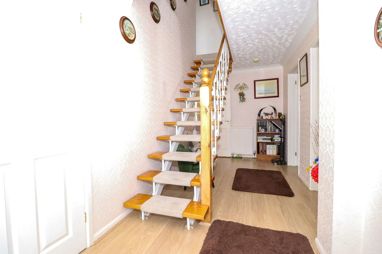 High Street, Graveley, PE19, photo 11