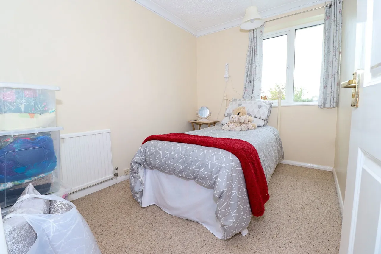 High Street, Graveley, PE19, photo 15