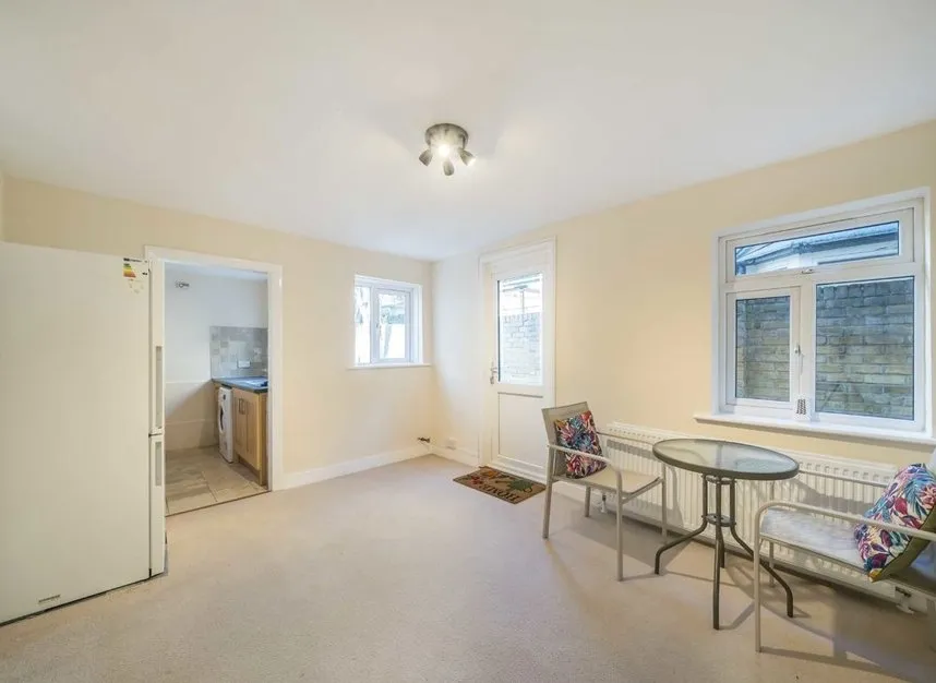 Alexandra Road, Wimbledon, SW19, photo 4