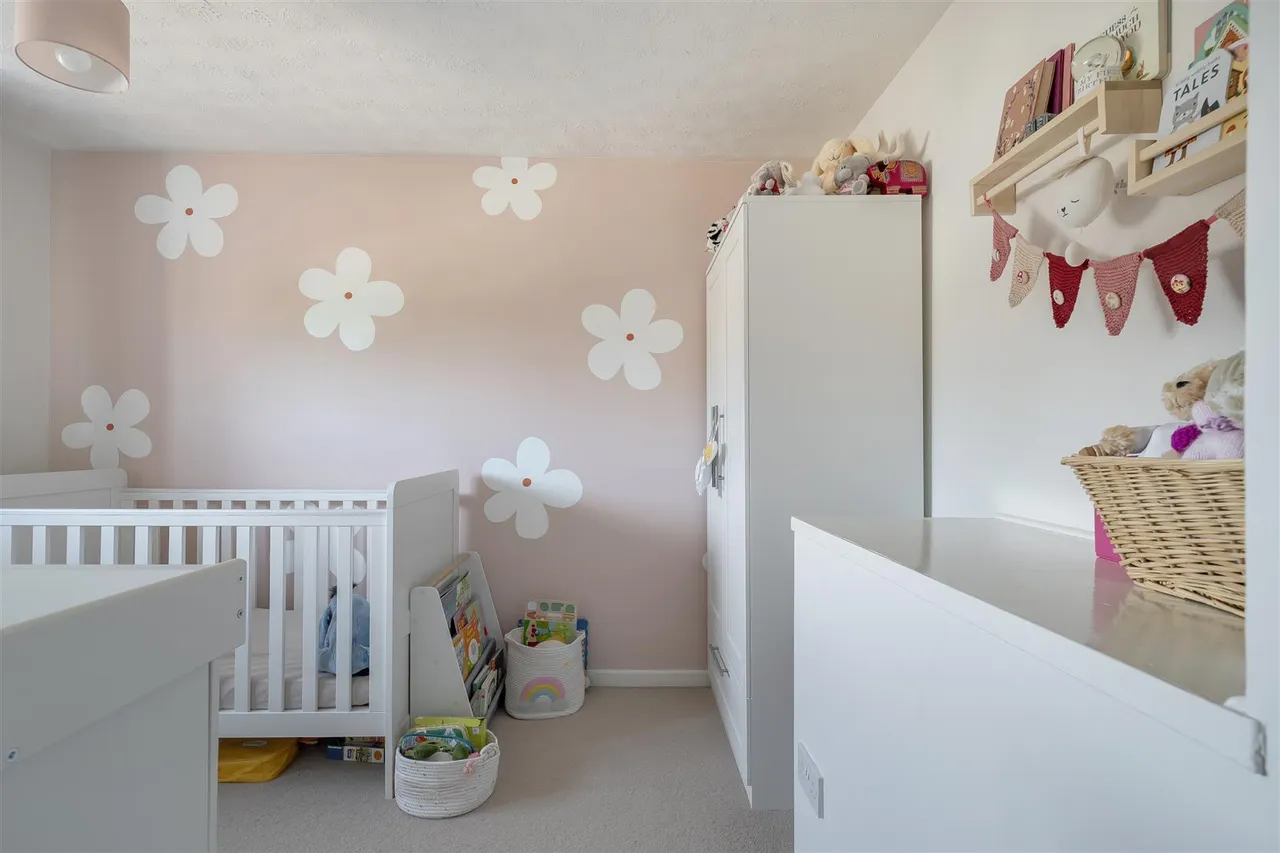 Andrews Close, Chippenham, SN14, photo 16