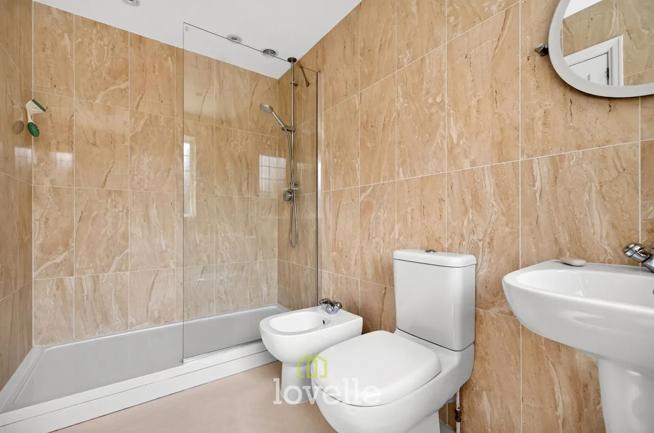 Augusta Oaks, Grimsby, DN34, photo 18