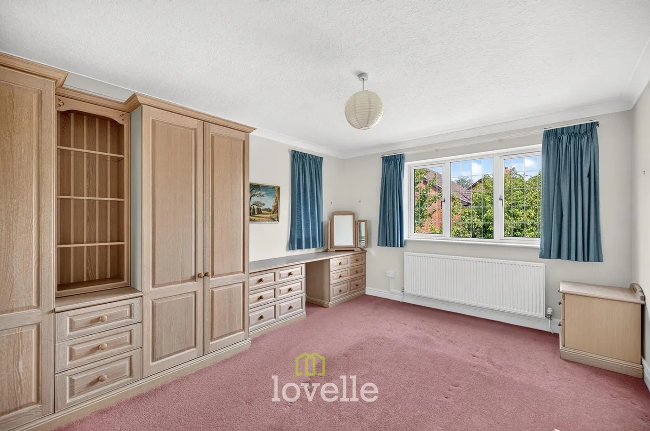 Augusta Oaks, Grimsby, DN34, photo 15
