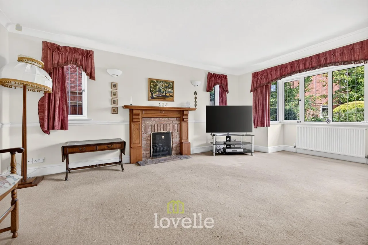 Augusta Oaks, Grimsby, DN34, photo 2