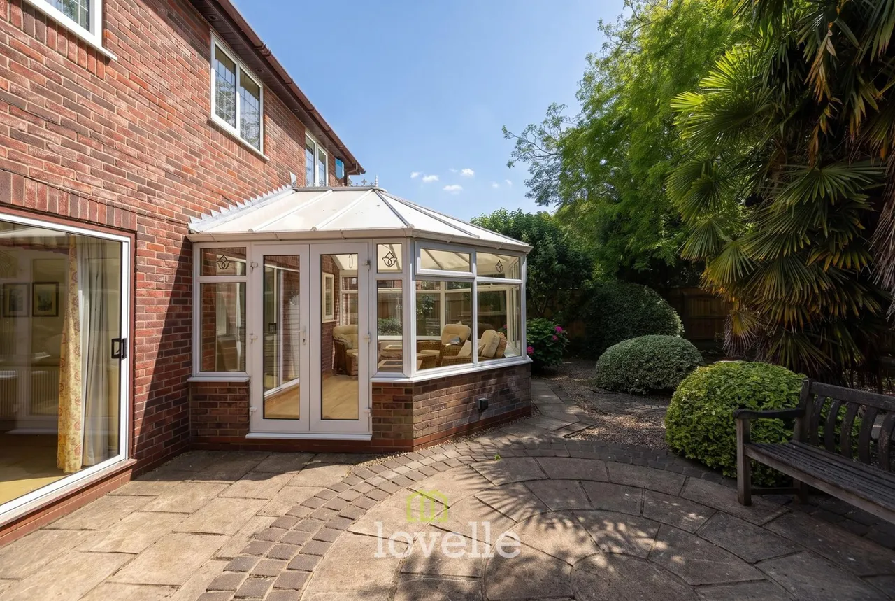 Augusta Oaks, Grimsby, DN34, photo 27