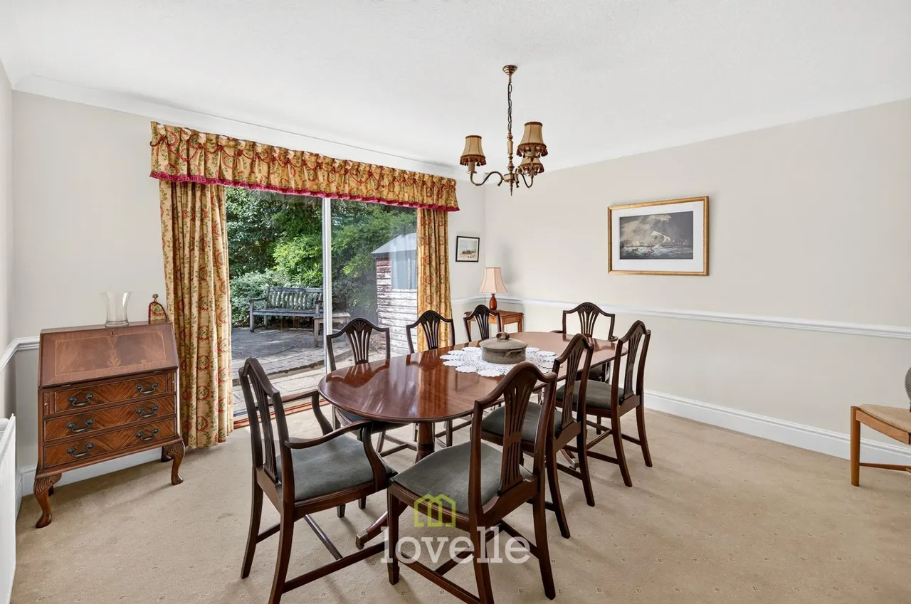 Augusta Oaks, Grimsby, DN34, photo 7
