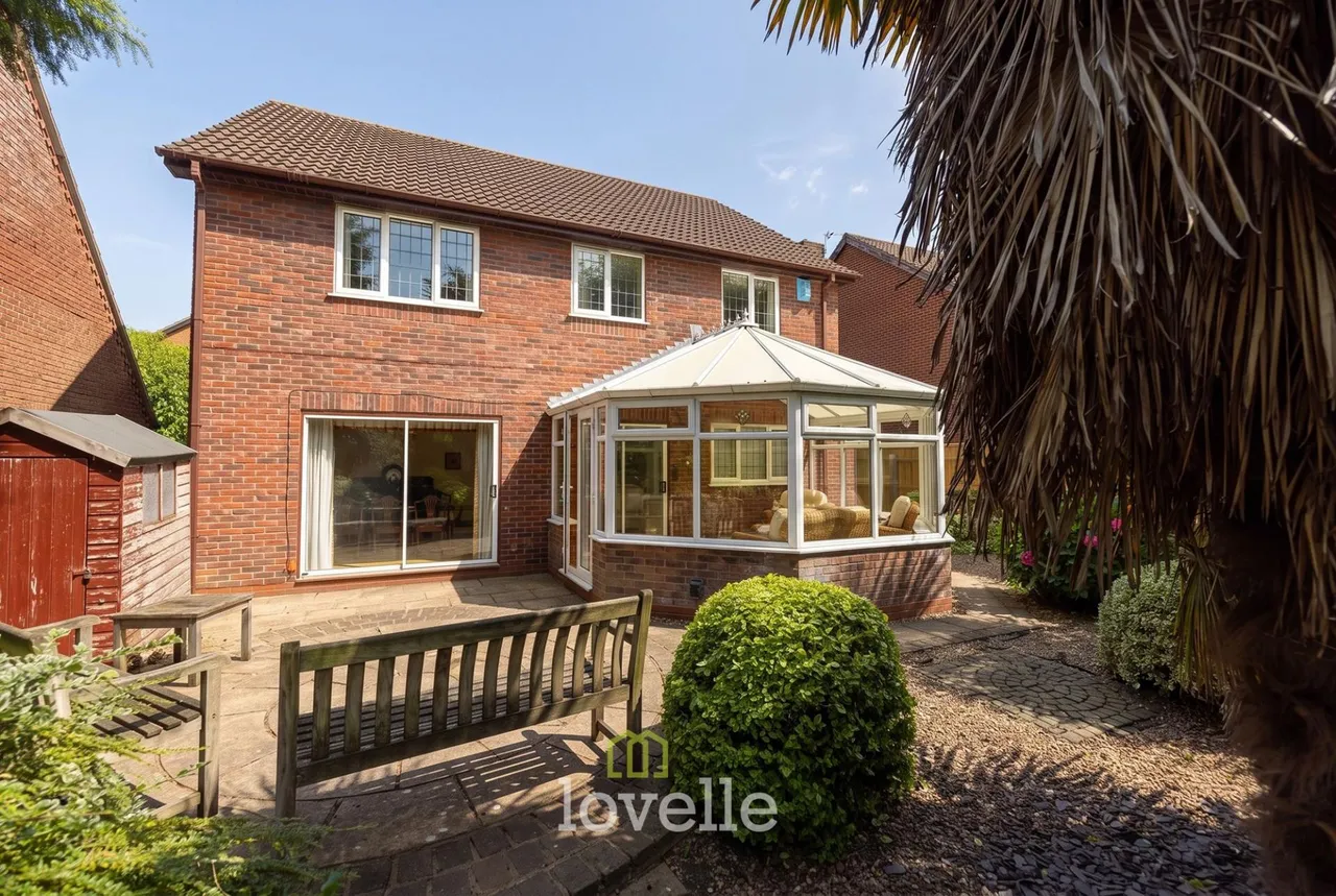 Augusta Oaks, Grimsby, DN34, photo 25