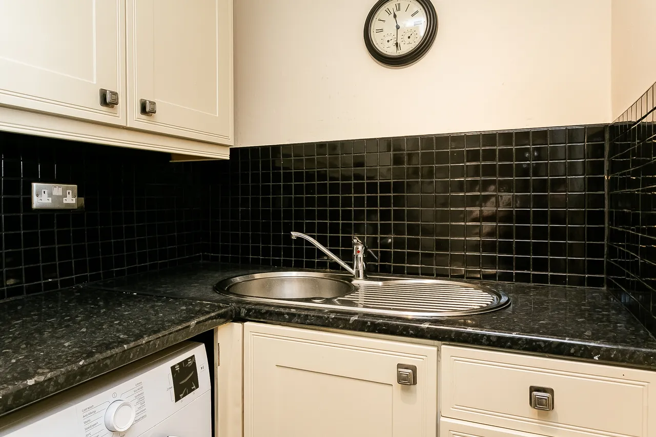 Albion Road, Edinburgh, EH7, photo 10