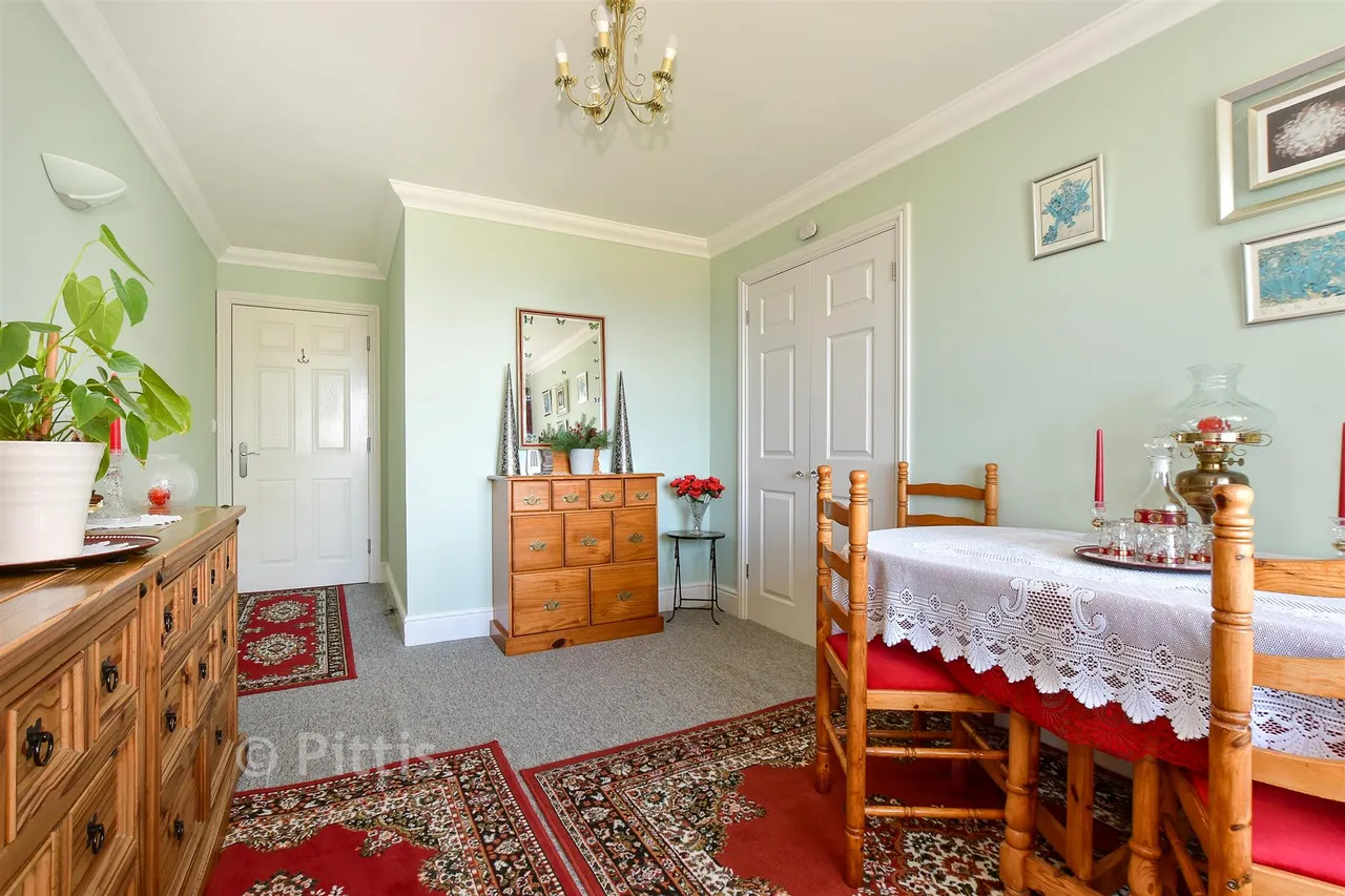 Church Hill, Totland Bay, PO39, photo 6