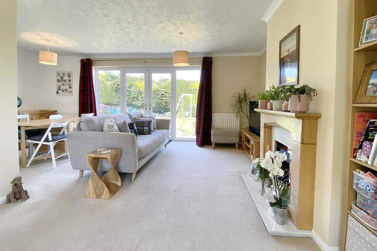 Coburg Close, West Buckland, TA21, photo 3