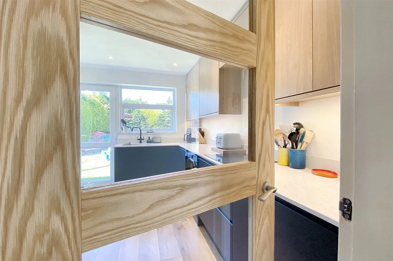 Coburg Close, West Buckland, TA21, photo 7