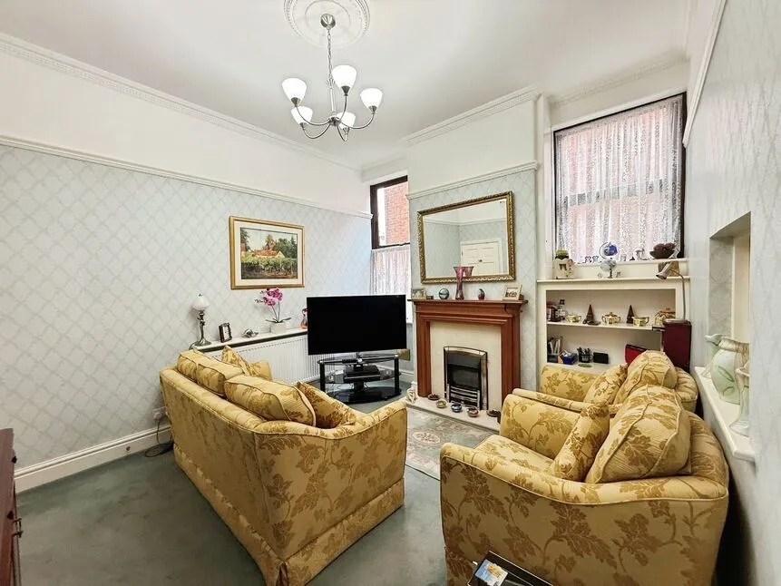 Waterloo Road, Ashton-on-Ribble, Lancashire, PR2, photo 3
