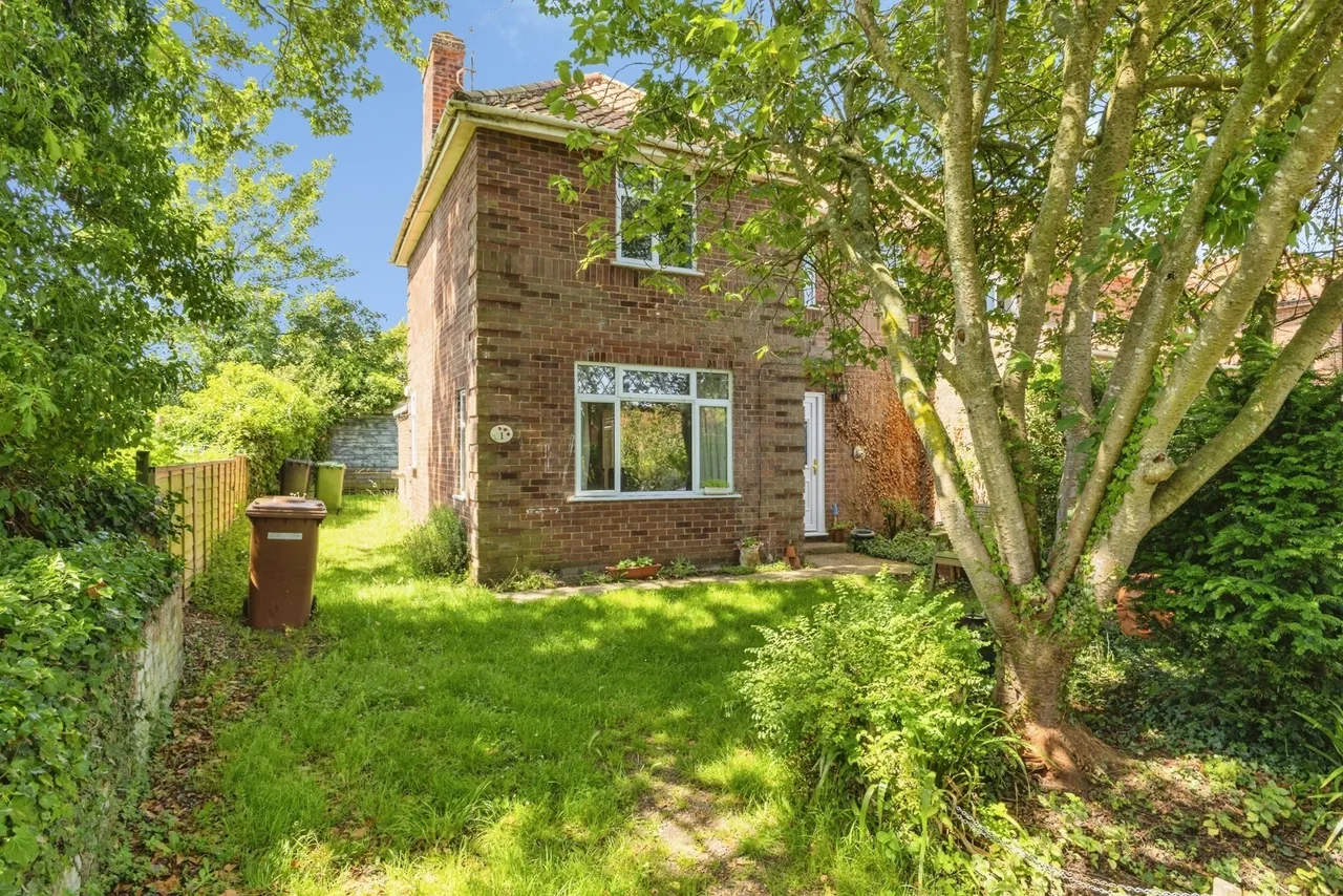 Quidenham Road, Kenninghall, Norwich, Norfolk, NR16, photo 16