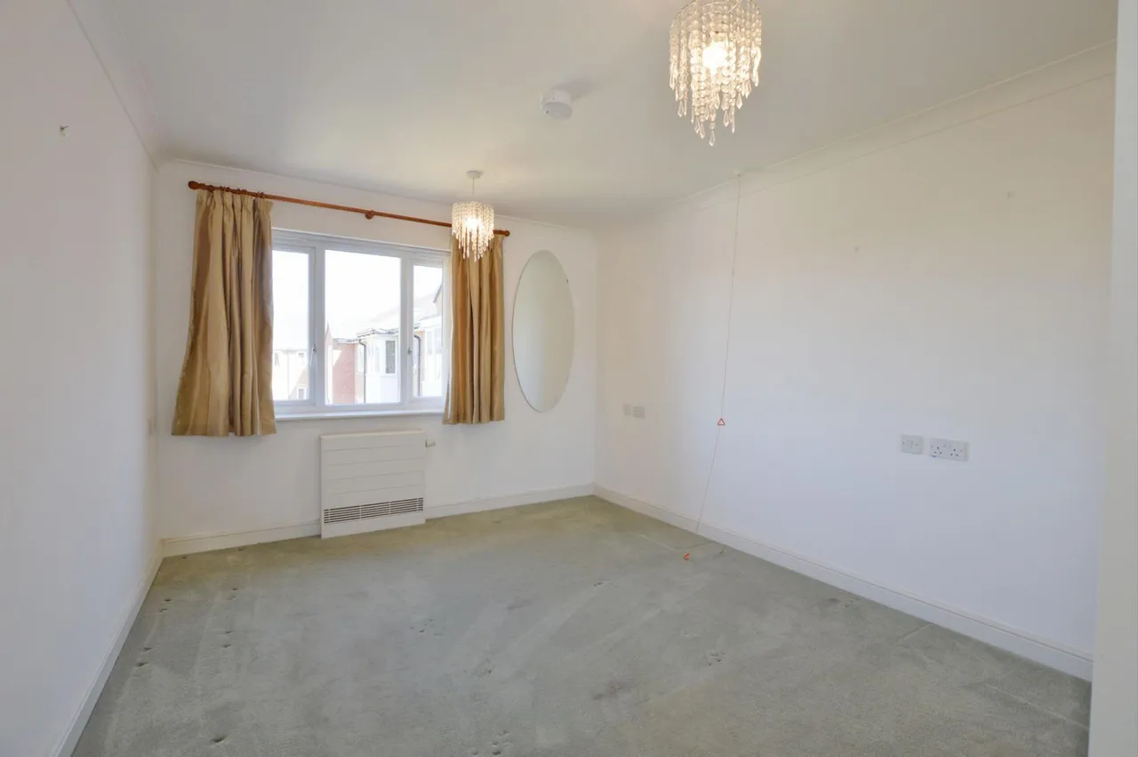 Browning Court, Bourne, PE10, photo 7