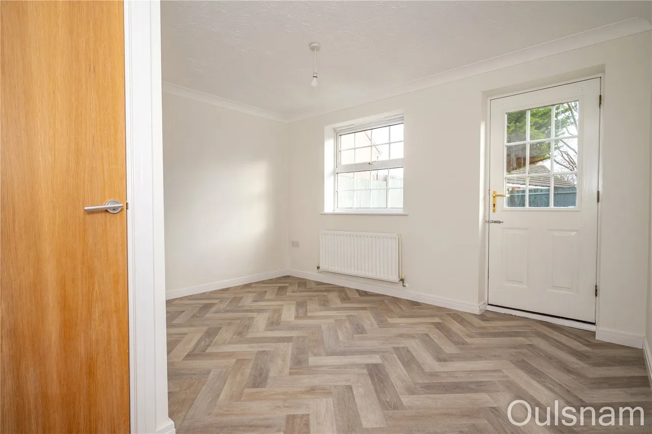 Astley Road, Bromsgrove, Worcestershire, B60 2RS, photo 5