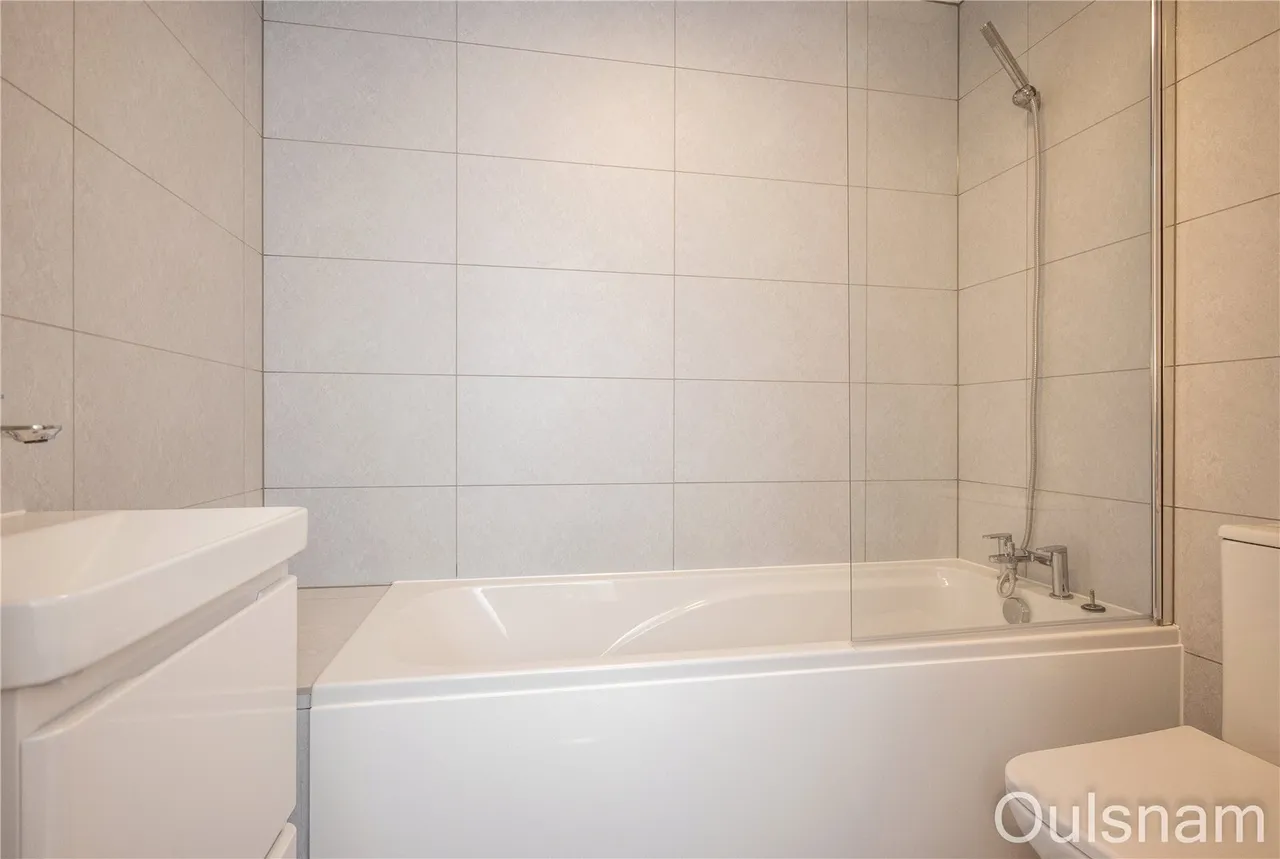 Astley Road, Bromsgrove, Worcestershire, B60 2RS, photo 15