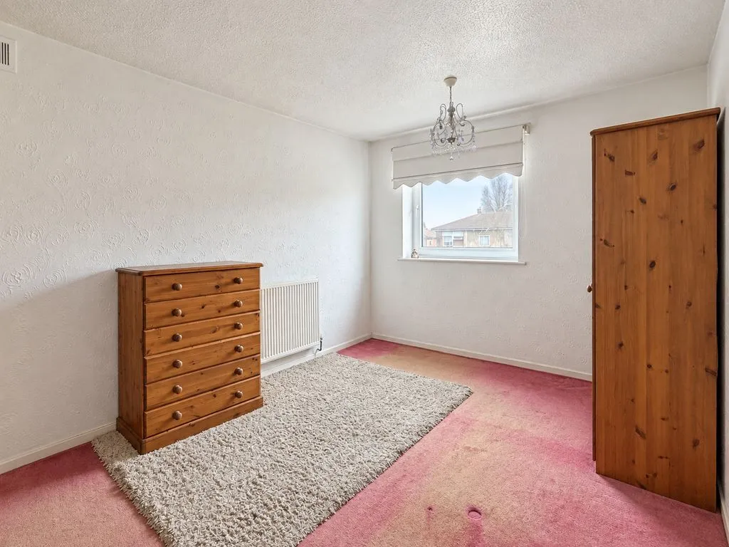 Millfield Avenue, Walsall, WS3, photo 5