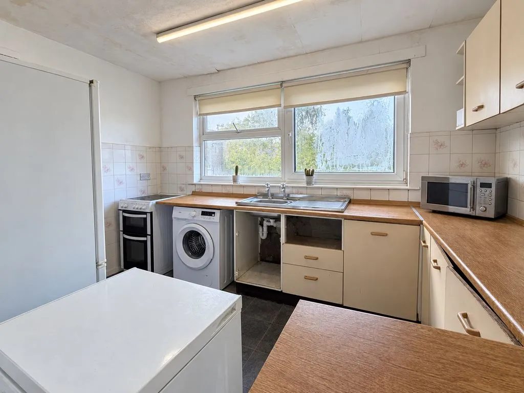Millfield Avenue, Walsall, WS3, photo 7