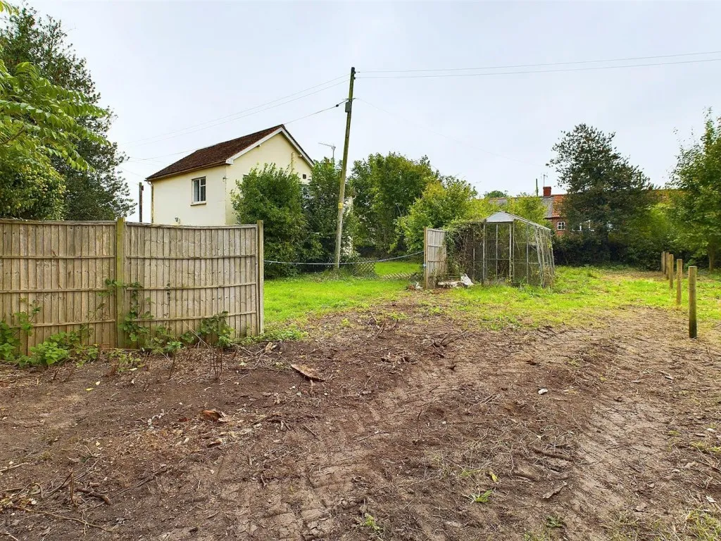 Church Road, Oldbury-On-Severn, BS35, photo 11