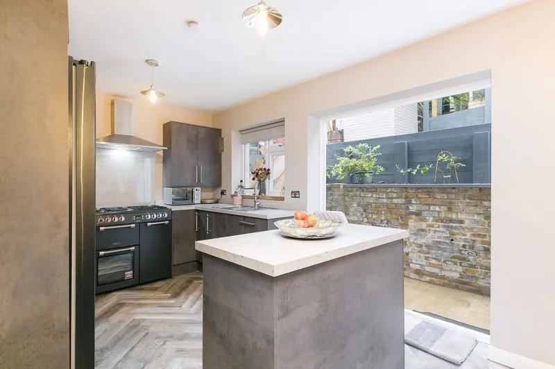 Godstone Road, Purley CR8 2AN, photo 5