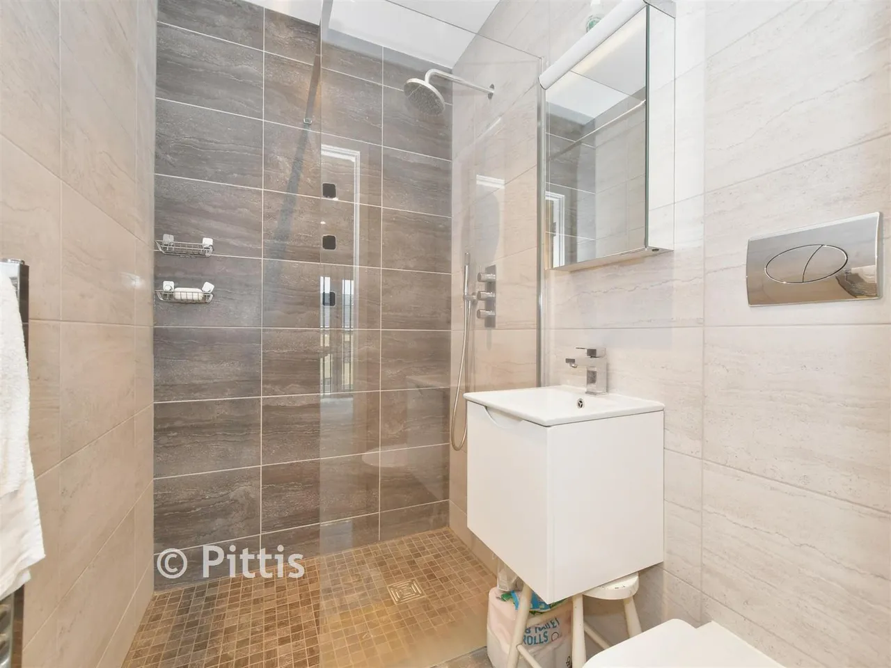 Grange Road, Sandown, PO36, photo 11