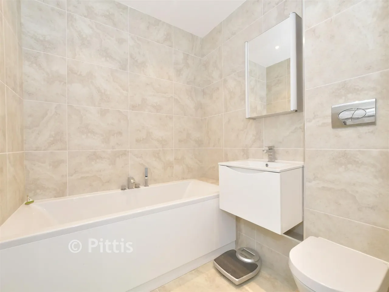 Grange Road, Sandown, PO36, photo 10