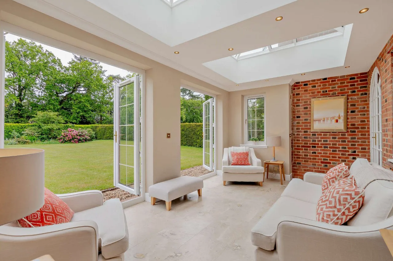 Greenhill Road, Farnham, Surrey, GU9 8JN, photo 6