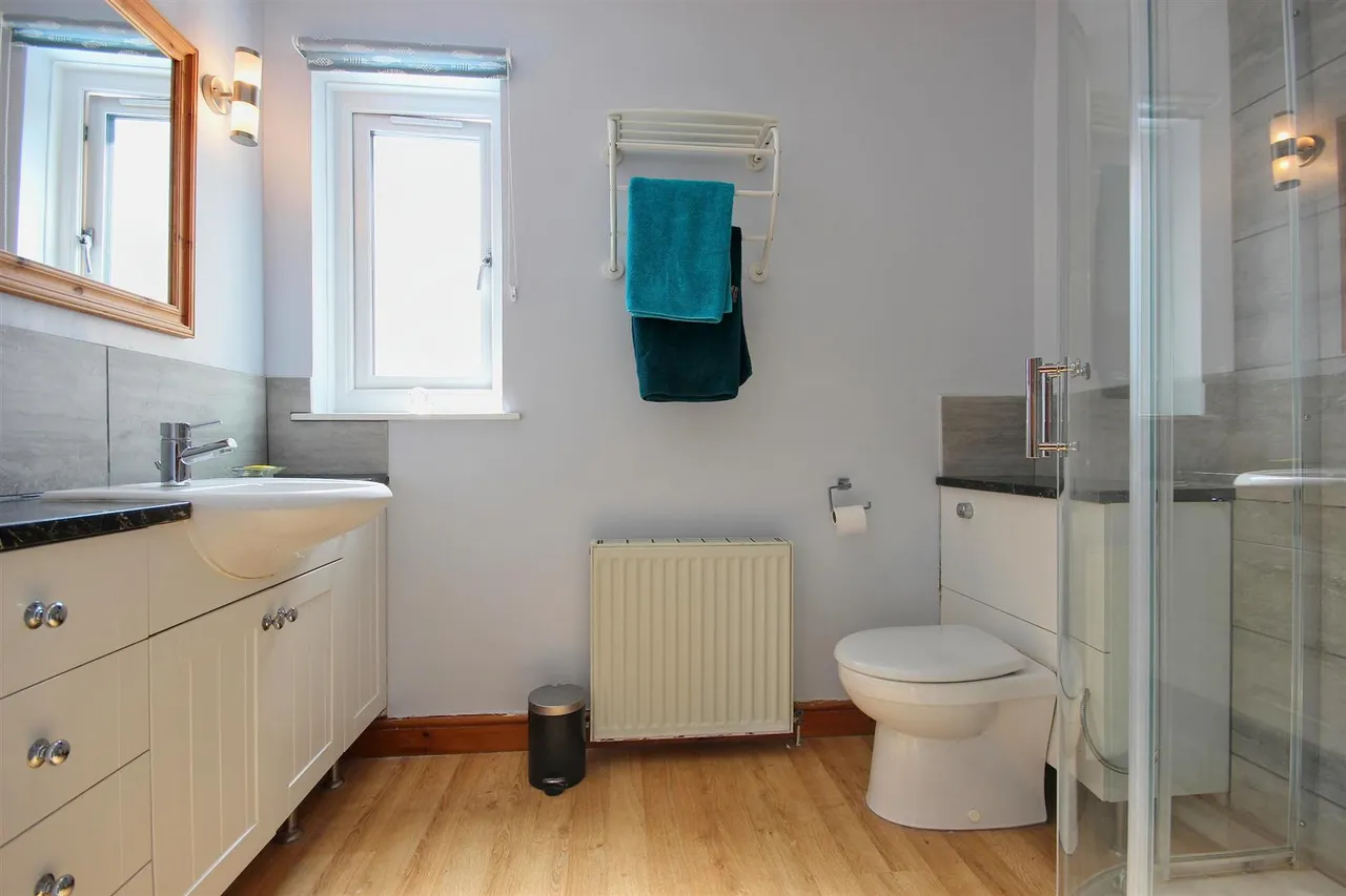Cheyne Walk, Hornsea, photo 22