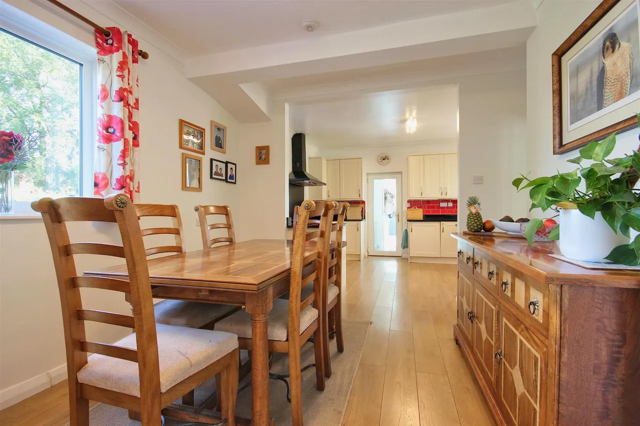 Cheyne Walk, Hornsea, photo 5