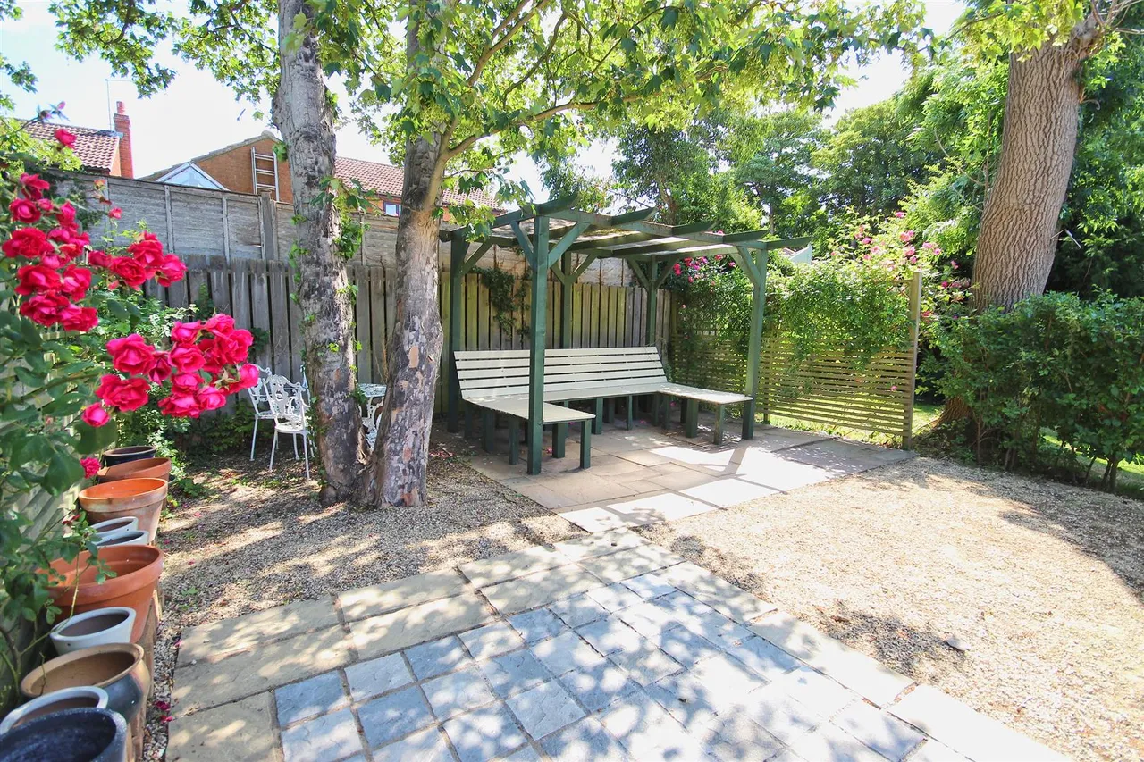Cheyne Walk, Hornsea, photo 32