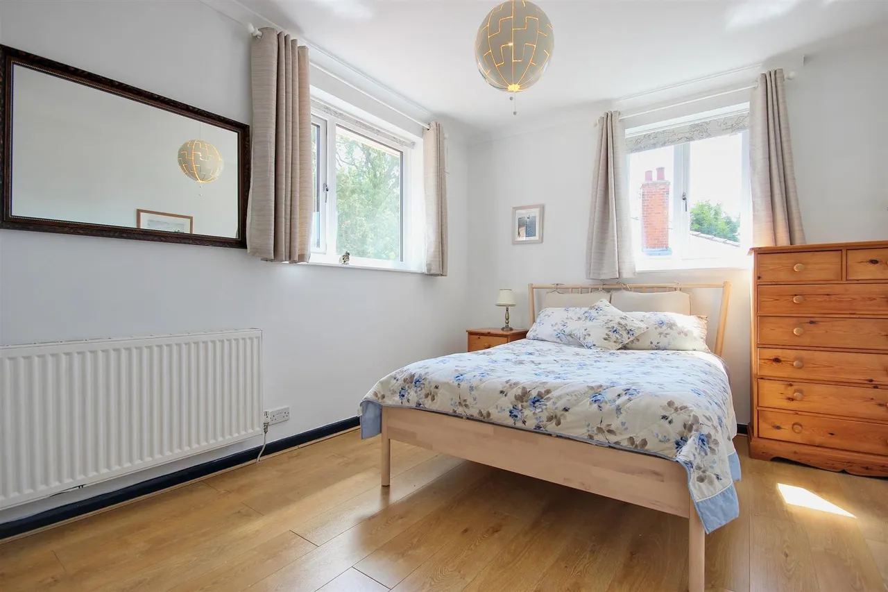 Cheyne Walk, Hornsea, photo 25