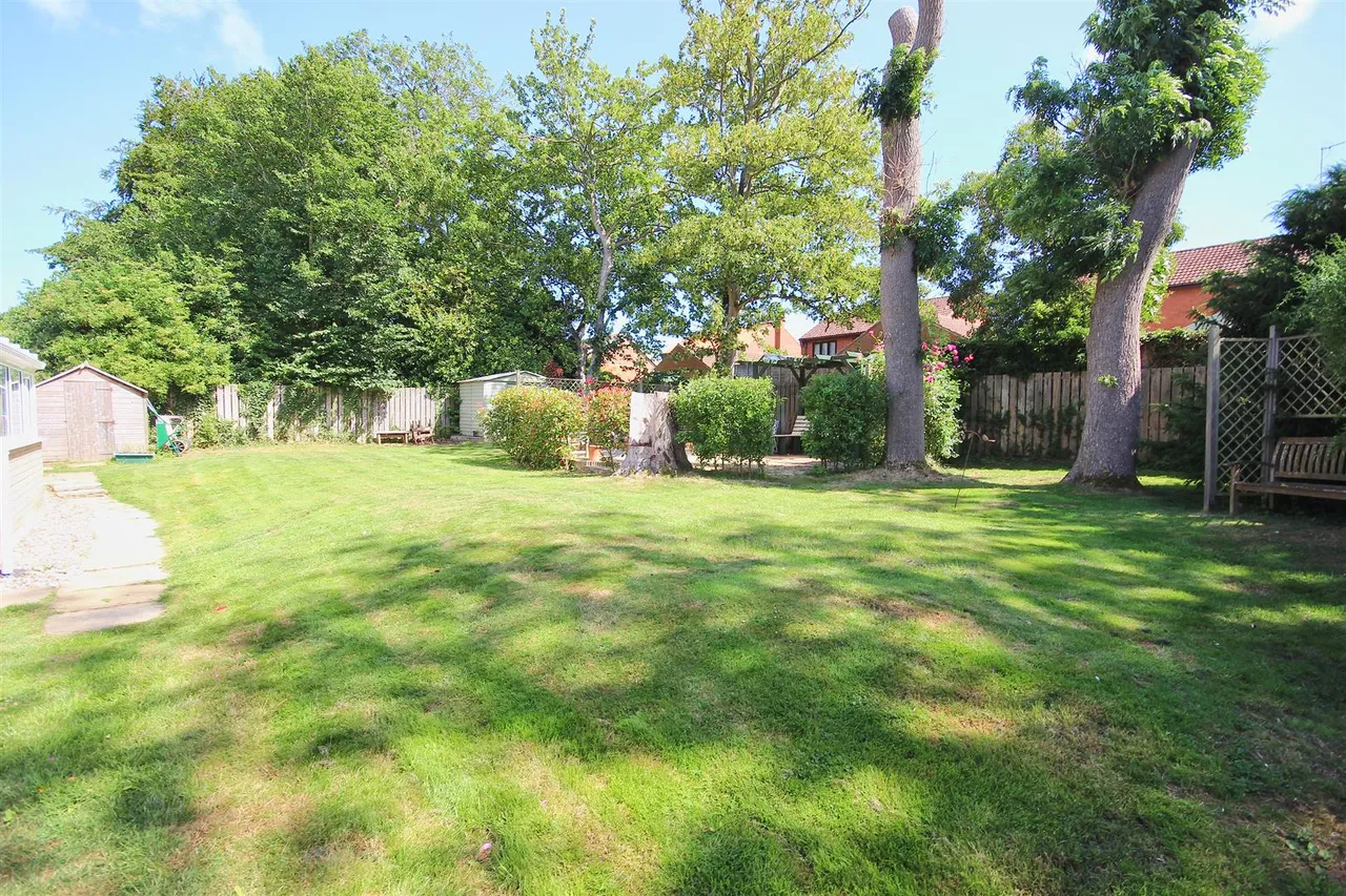 Cheyne Walk, Hornsea, photo 33