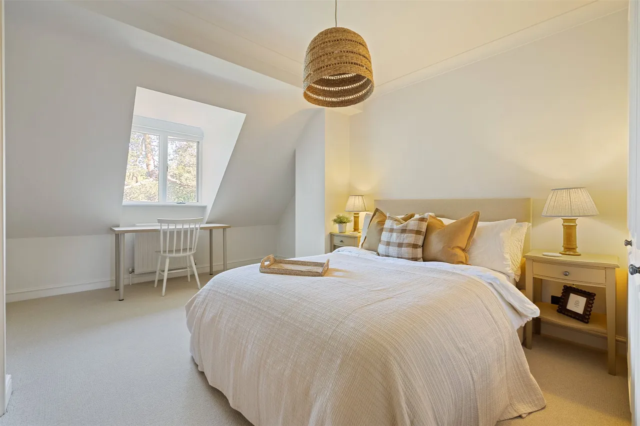 Haslemere Road, Fernhurst, GU27, photo 7