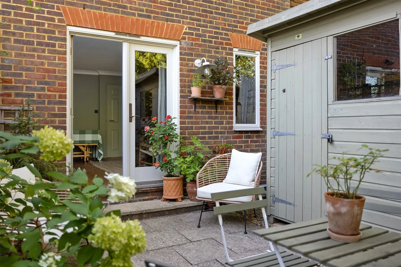 Haslemere Road, Fernhurst, GU27, photo 16