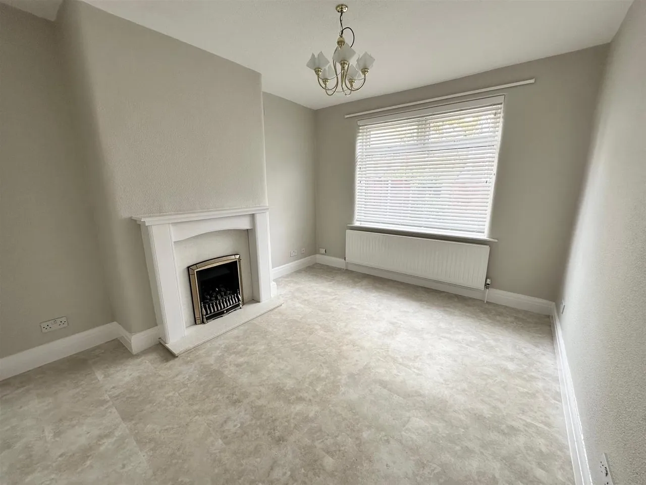 Gladstone Road, Altrincham, WA14, photo 3