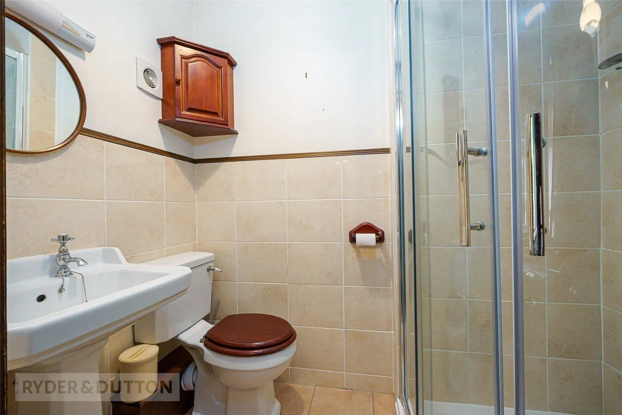 Miry Lane, Thongsbridge, HD9, photo 11