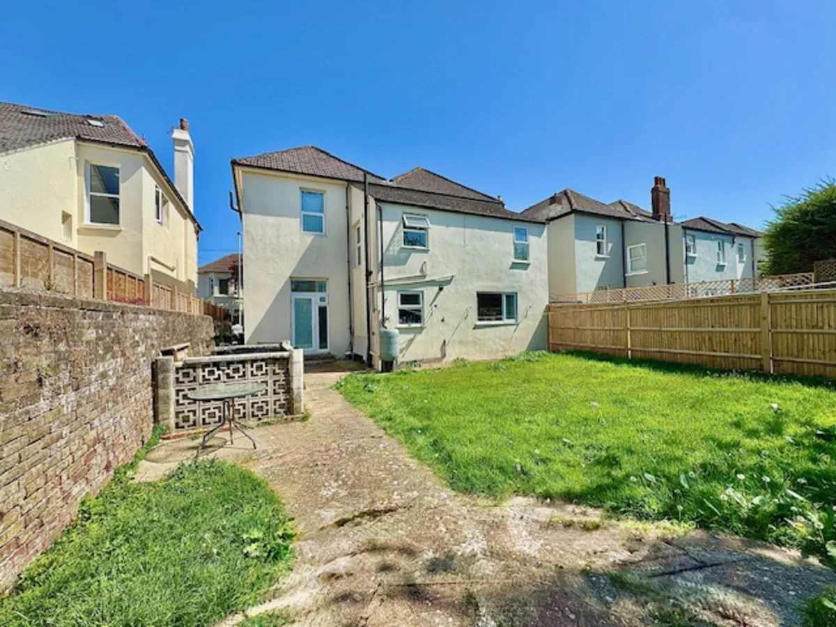 Worthing, BN11 1JH, photo 8
