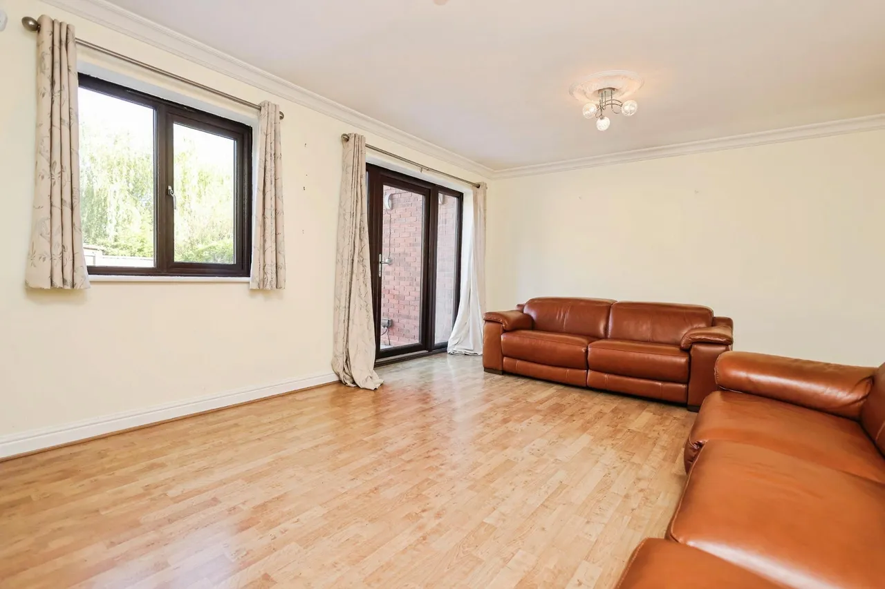 Brook Way, Wyre Piddle, WR10, photo 8