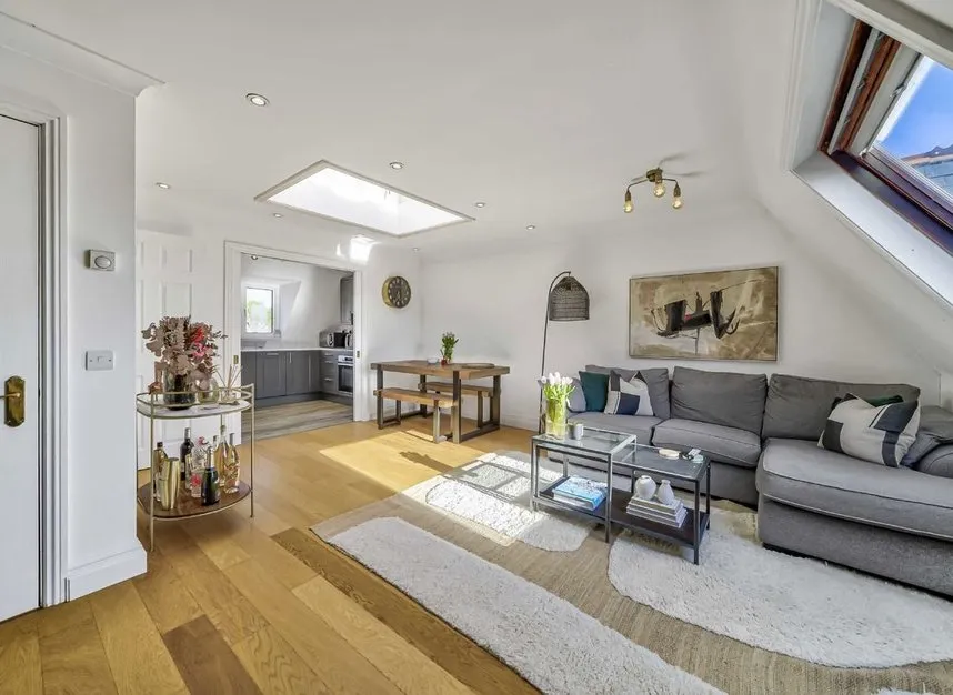 Woodville Road, Ealing, W5, photo 2
