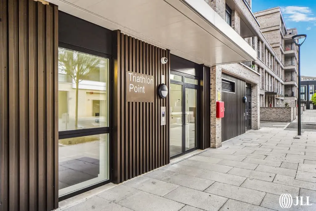 Madison Way, London, E20, photo 15