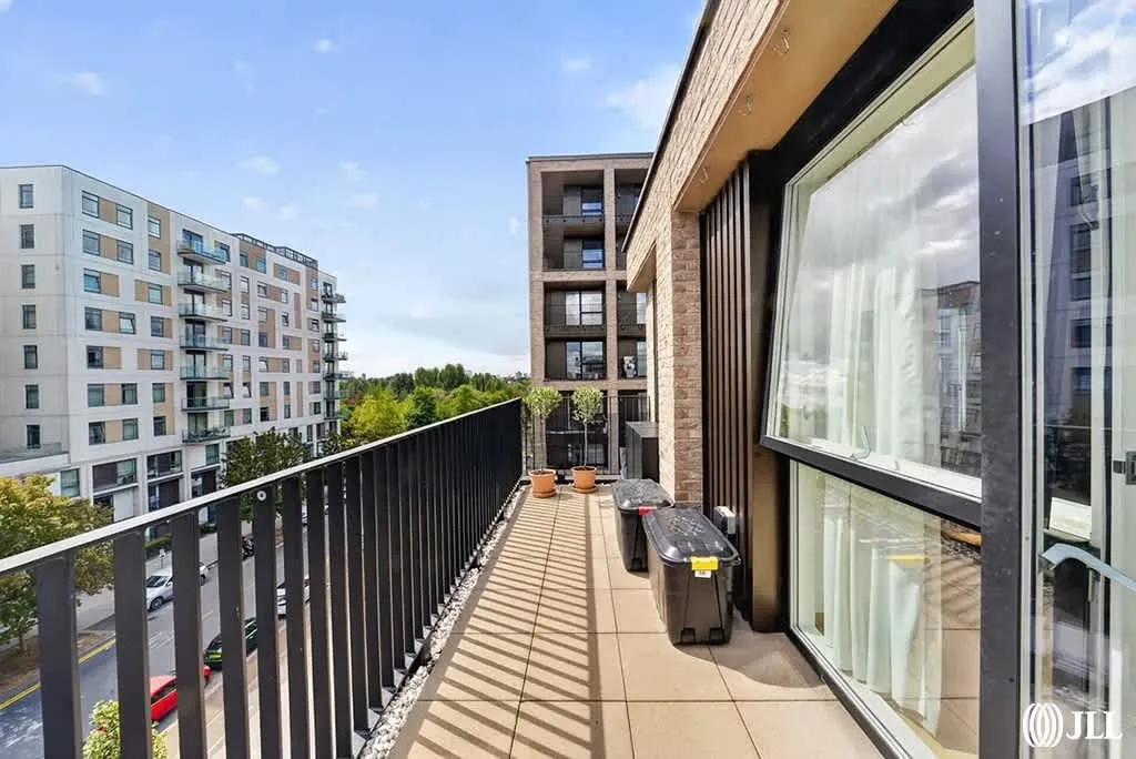 Madison Way, London, E20, photo 2