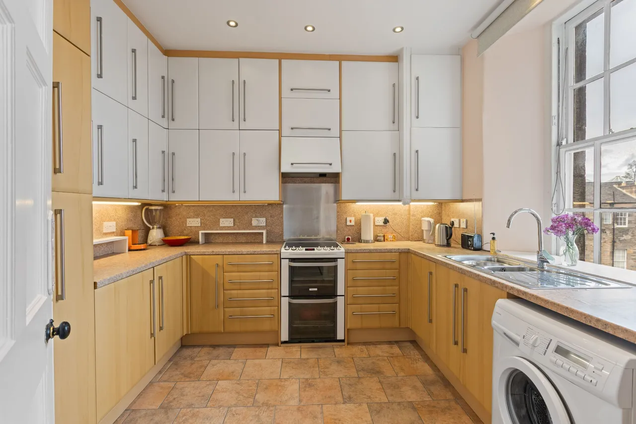Coates Crescent, Edinburgh, photo 10