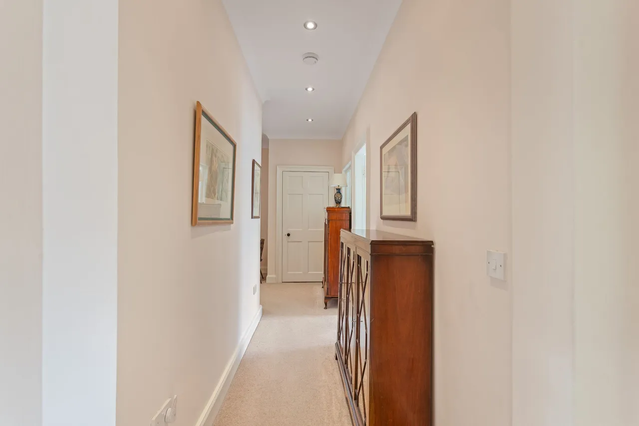 Coates Crescent, Edinburgh, photo 13