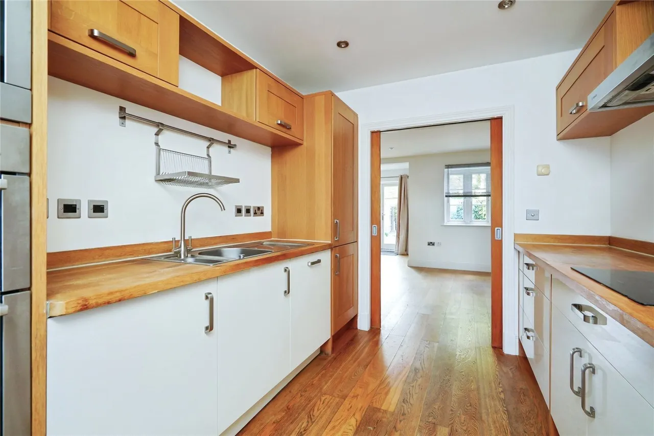 Burford Hill Mews, Burford, OX18, photo 13