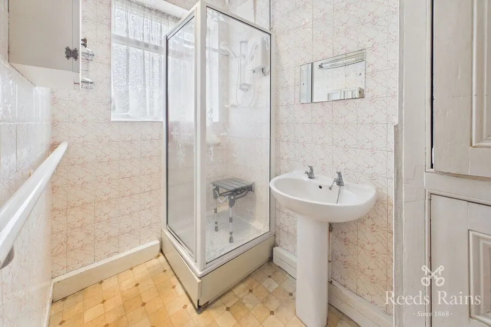 Burlington Crescent, Rhyl, LL18, photo 8