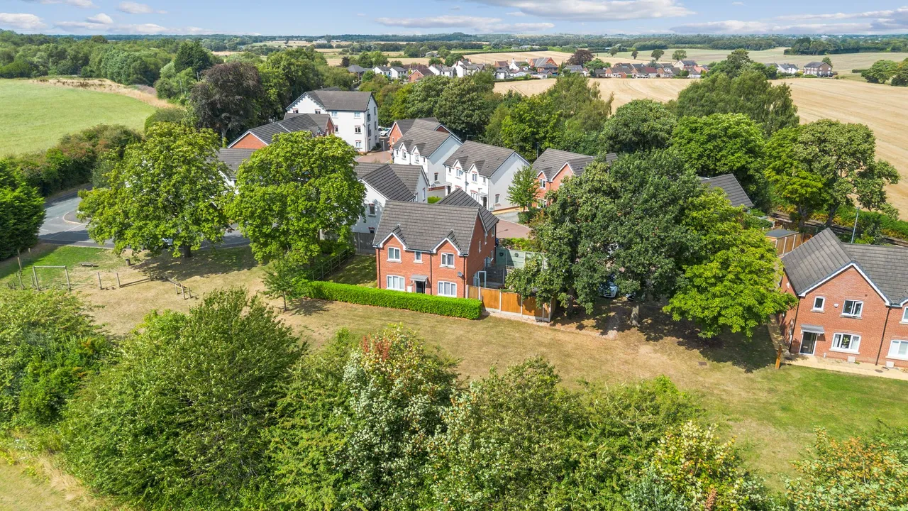 Glazebrook Meadows, Glazebrook, Warrington, Warrington, WA3 5FQ, photo 2